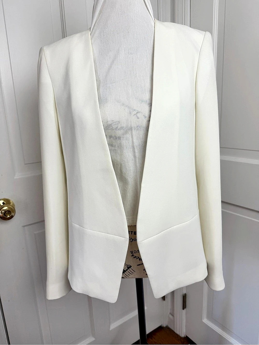 Club Monaco White Tie-Back Blazer Size 4 Like New